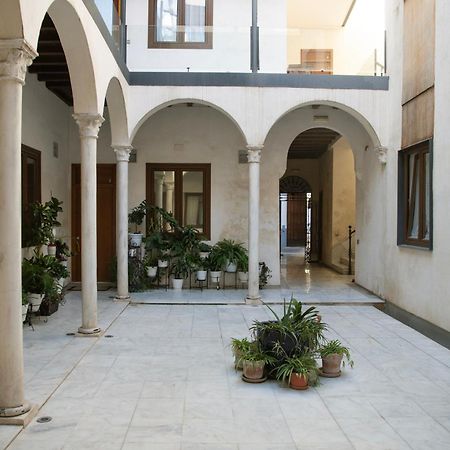 Casa Palacio Bustos Tavera Sevilla Exteriér fotografie